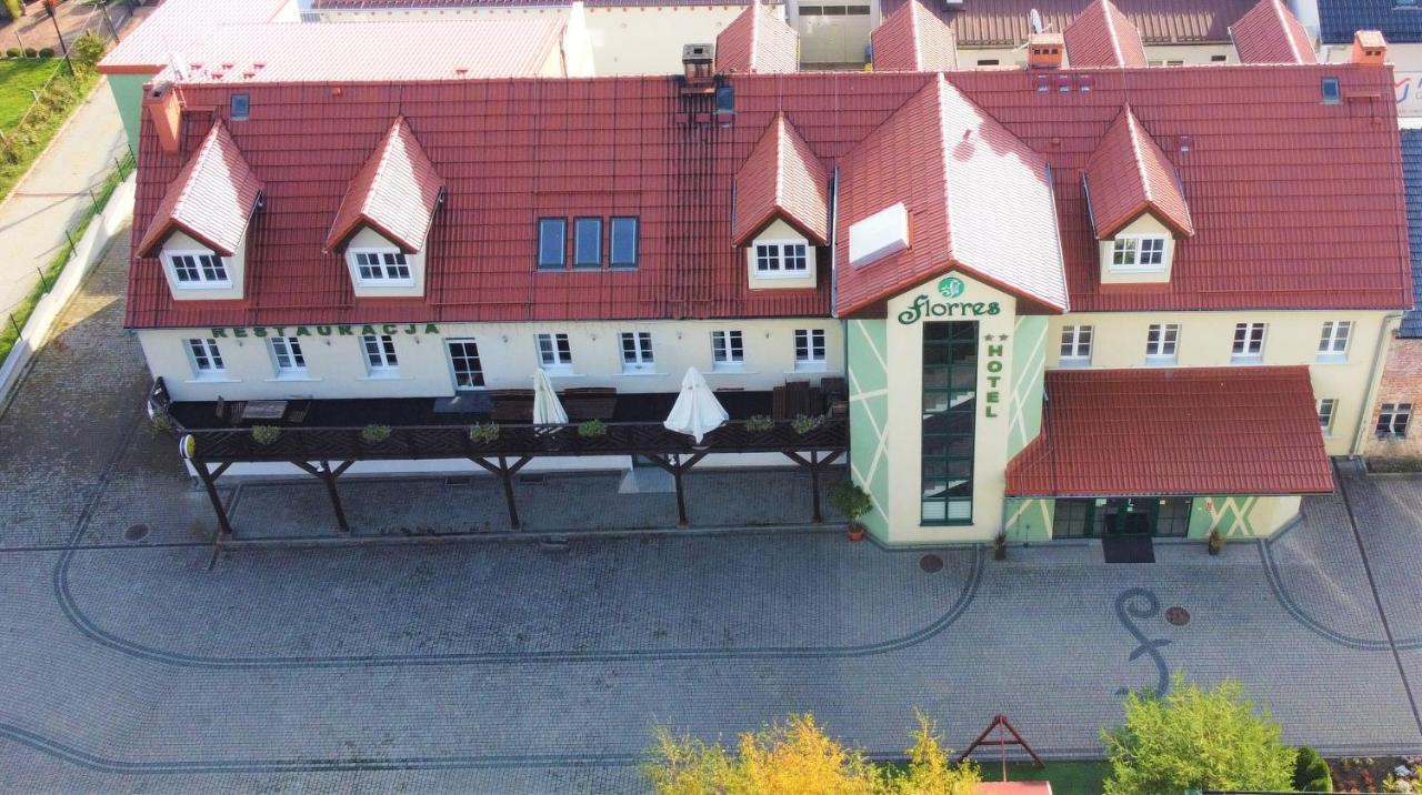 Centrum Restauracyjno-Hotelowe Florres Pawlowiczki Exterior photo